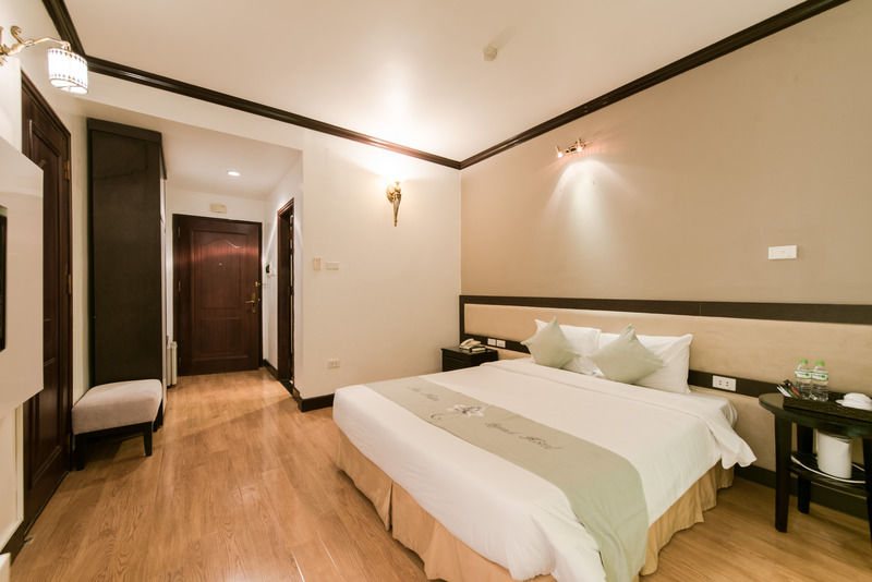 Annam Legend Hotel Hanoi Bagian luar foto