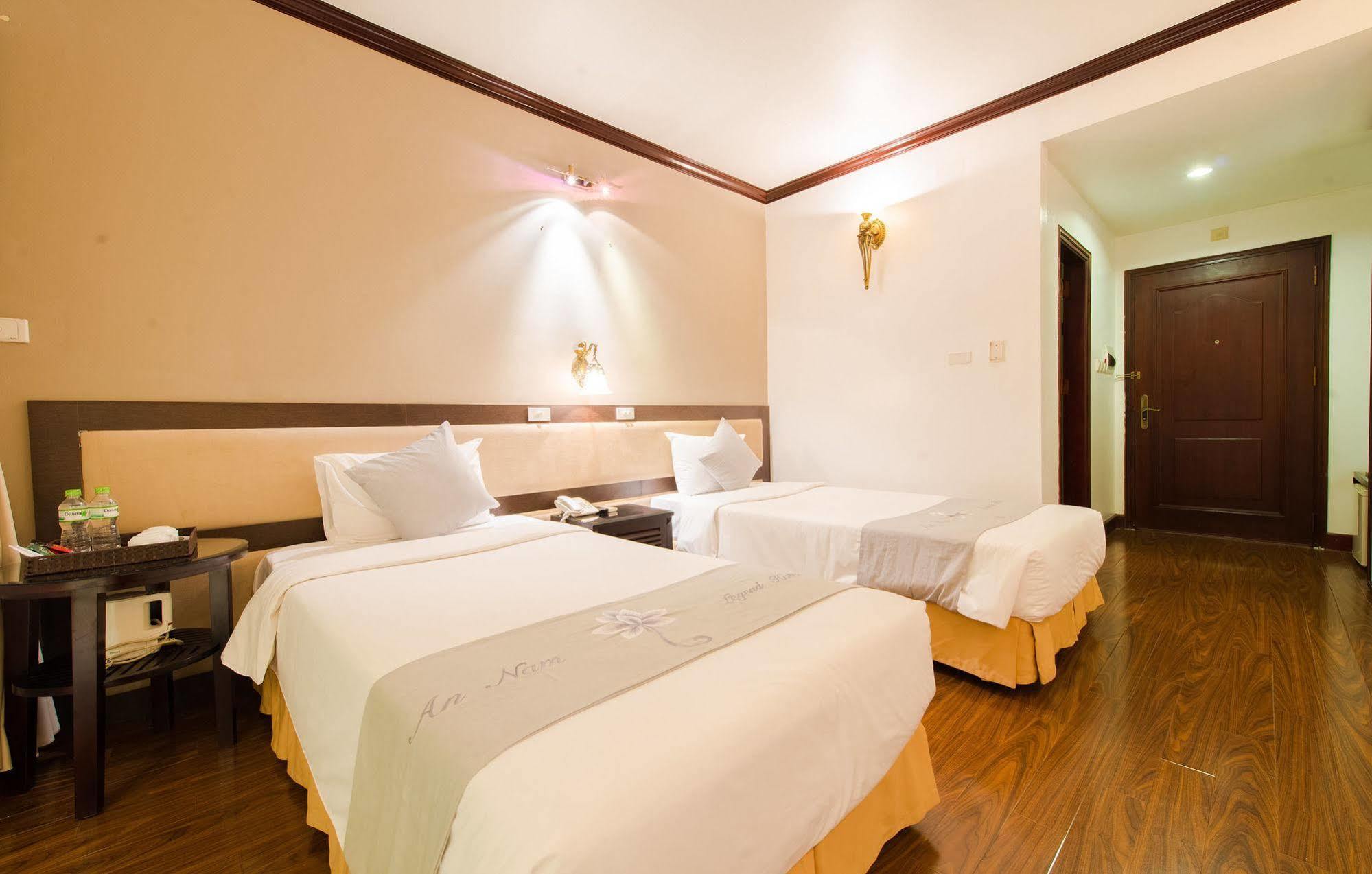 Annam Legend Hotel Hanoi Bagian luar foto